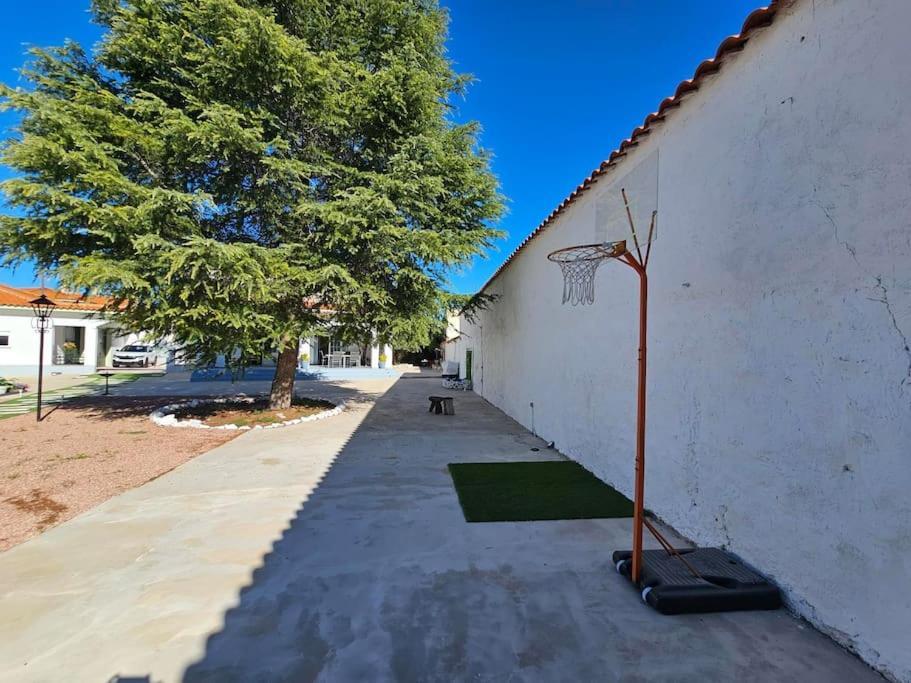 Villa La Casa Del Arbol Fuentiduena de Tajo Exterior foto